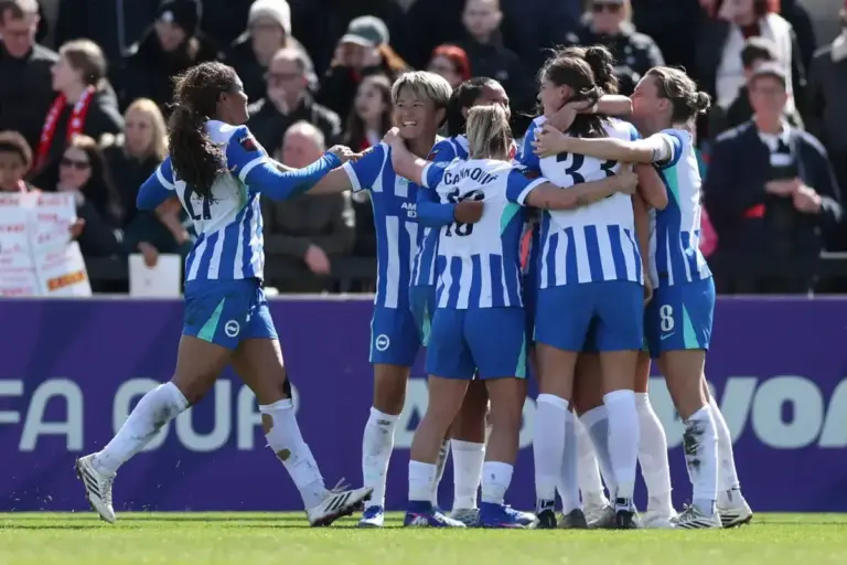 WSL Preview: Brighton Look to Extend Stunning Run as They Aim to Derail Arsenal’s Champions League Push