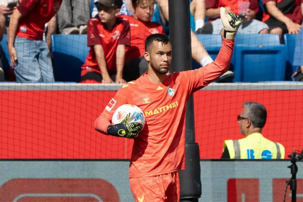 “This Is My City, My Club” as Newcastle and Brighton Chase Rising Bundesliga Star Mio Backhaus
