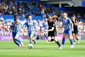 Brighton 1-2 Tottenham: Albion conclude WSL season with defeat as Spurs snatch victory at Amex