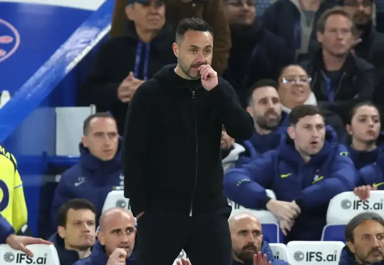 Tottenham launch triple raid on Brighton talent with De Zerbi
