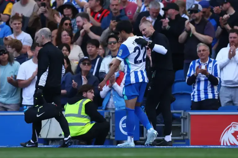 Brighton News Today: Fabian Hurzeler Provides Kaoru Mitoma Injury Update After Wolves Win
