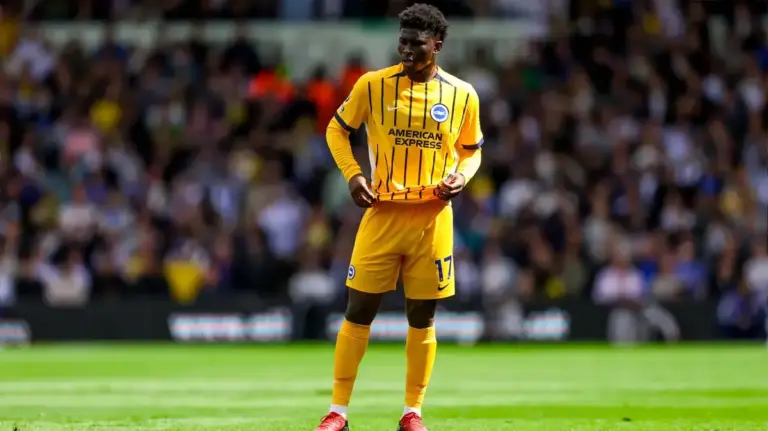 Brighton set to keep midfielder after Manchester United decision