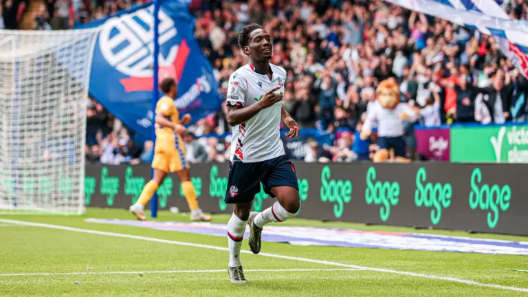 Leeds And Hull Chase Brighton Winger Amario Cozier Duberry