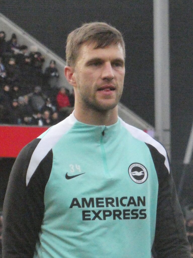 Joël Veltman Joins West Ham After Brighton Exit