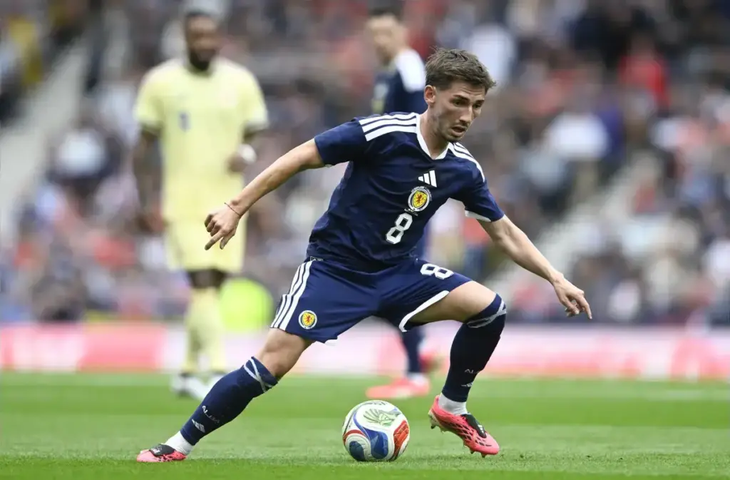 Former Brighton midfielder ruled out of World Cup with knee injury