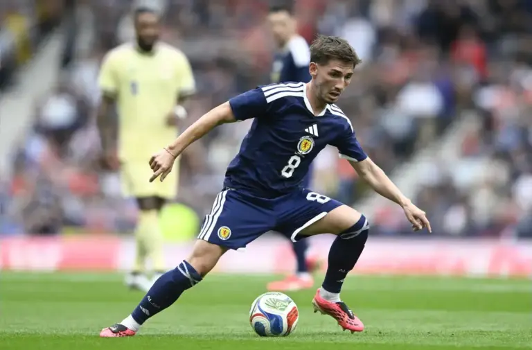 Former Brighton midfielder ruled out of World Cup with knee injury