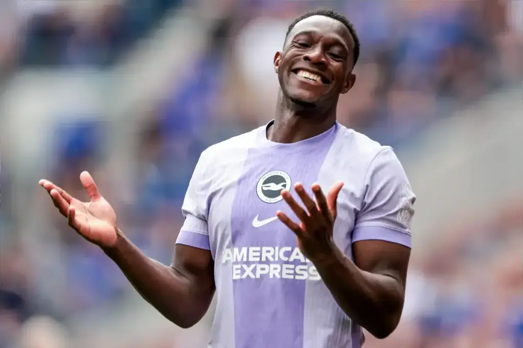 Brighton open to selling Danny Welbeck after Chelsea make move