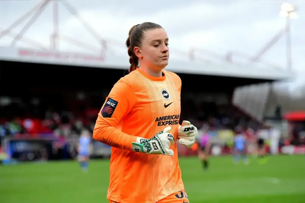 Sophie Baggaley in goal after signing for Birmingham City