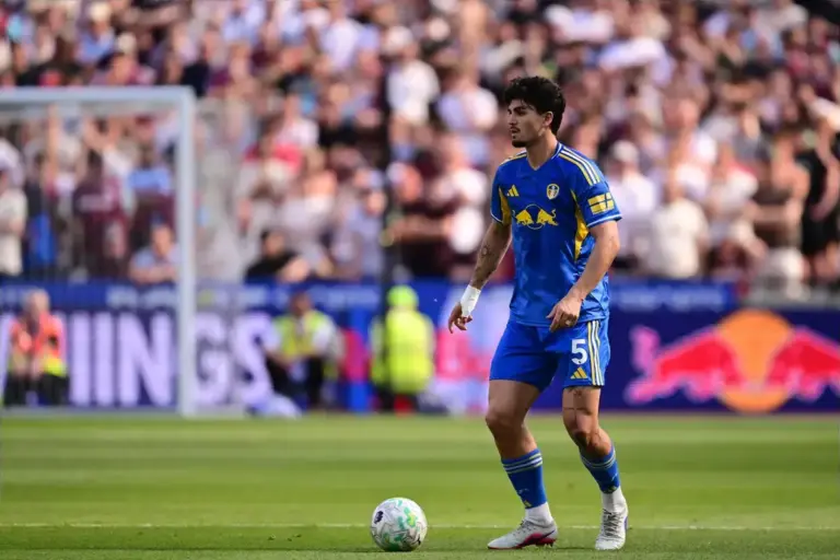 Fabian Hürzeler Gives Teenagers Starts Against Leeds